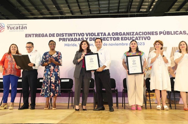 Dosal VILA DOSAL ENTREGÓ DISTINTIVOS VIOLETA A 94 INSTITUCIONES PÚBLICAS ...